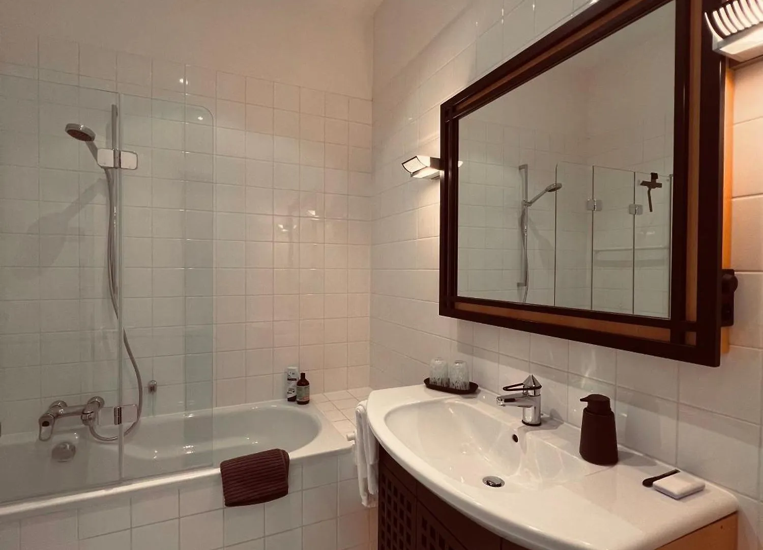 Apartment Luxurioese Design Wohnung Im Barockschloss 110 M2 Zeitlofs